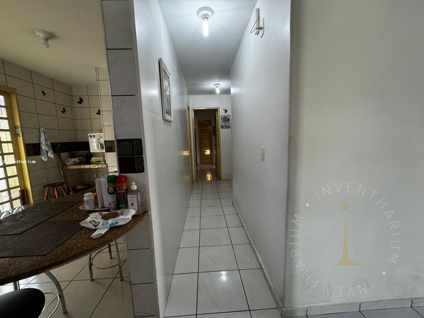 Casa, 3 quartos, 198 m² - Foto 3